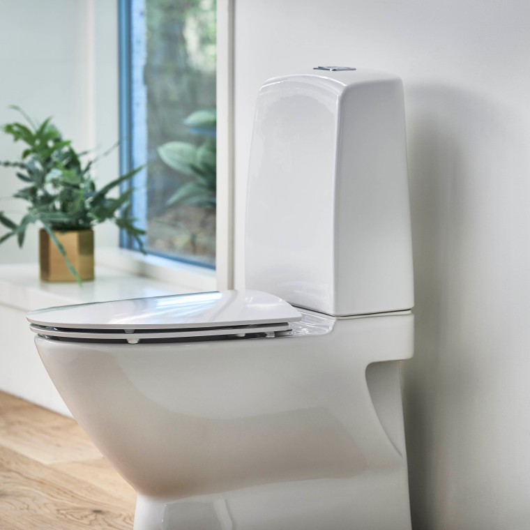 Ifö Spira golvstående toalett med rimfree-teknik