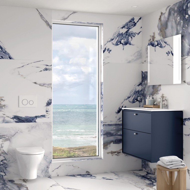 Ifö Sense Art badrumsmöbler och Ifö Vinta Art vägghängd toalett Ifö Sense Art badrumsmöbler och Ifö Vinta Art vägghängd toalett