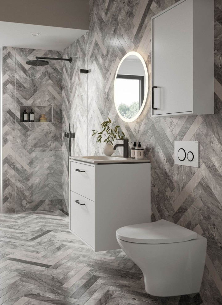 Nordisk och klassik stil på badrummet