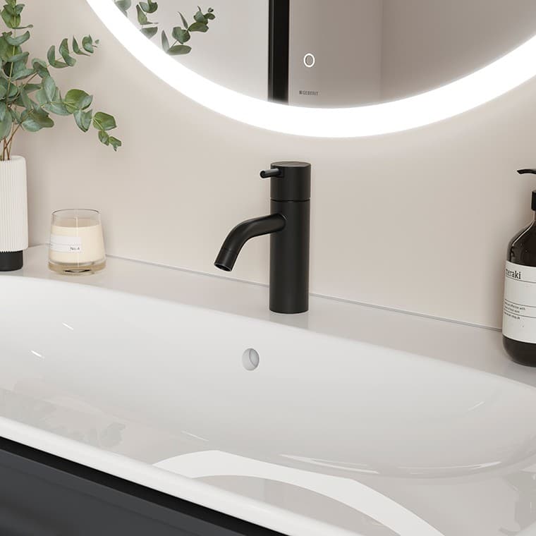 Ifö Sense Art badrumsmöbler med stor bassäng Ifö Sense Art badrumsmöbler med stor bassäng