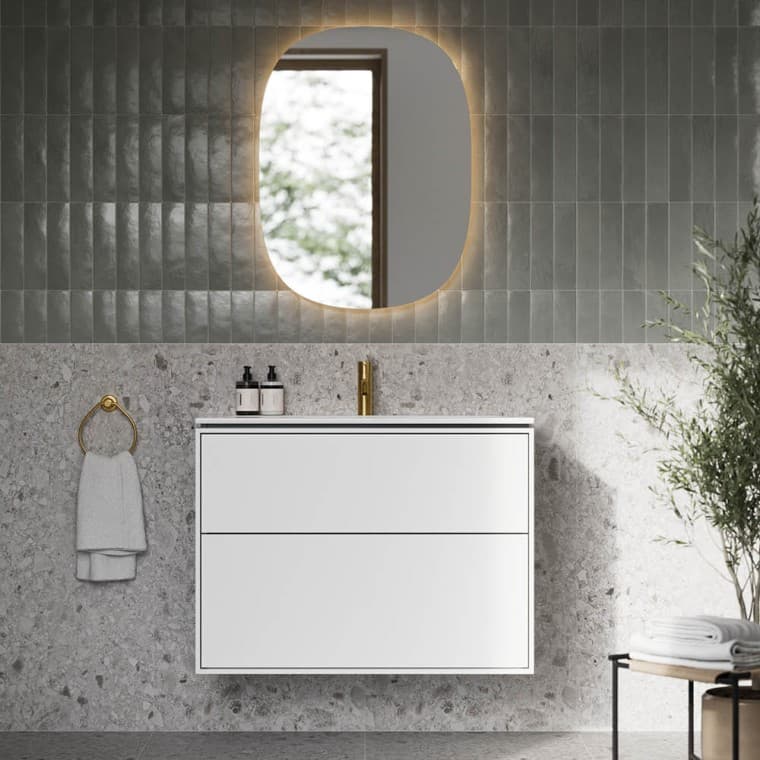 Ifö Sense Art badrumsmöbler och Ifö Option spegel Ifö Sense Art badrumsmöbler och Ifö Option spegel